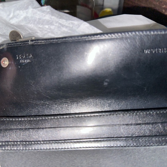 Prada Long Wallet in great condition please look at picture - Picture 8 of 15